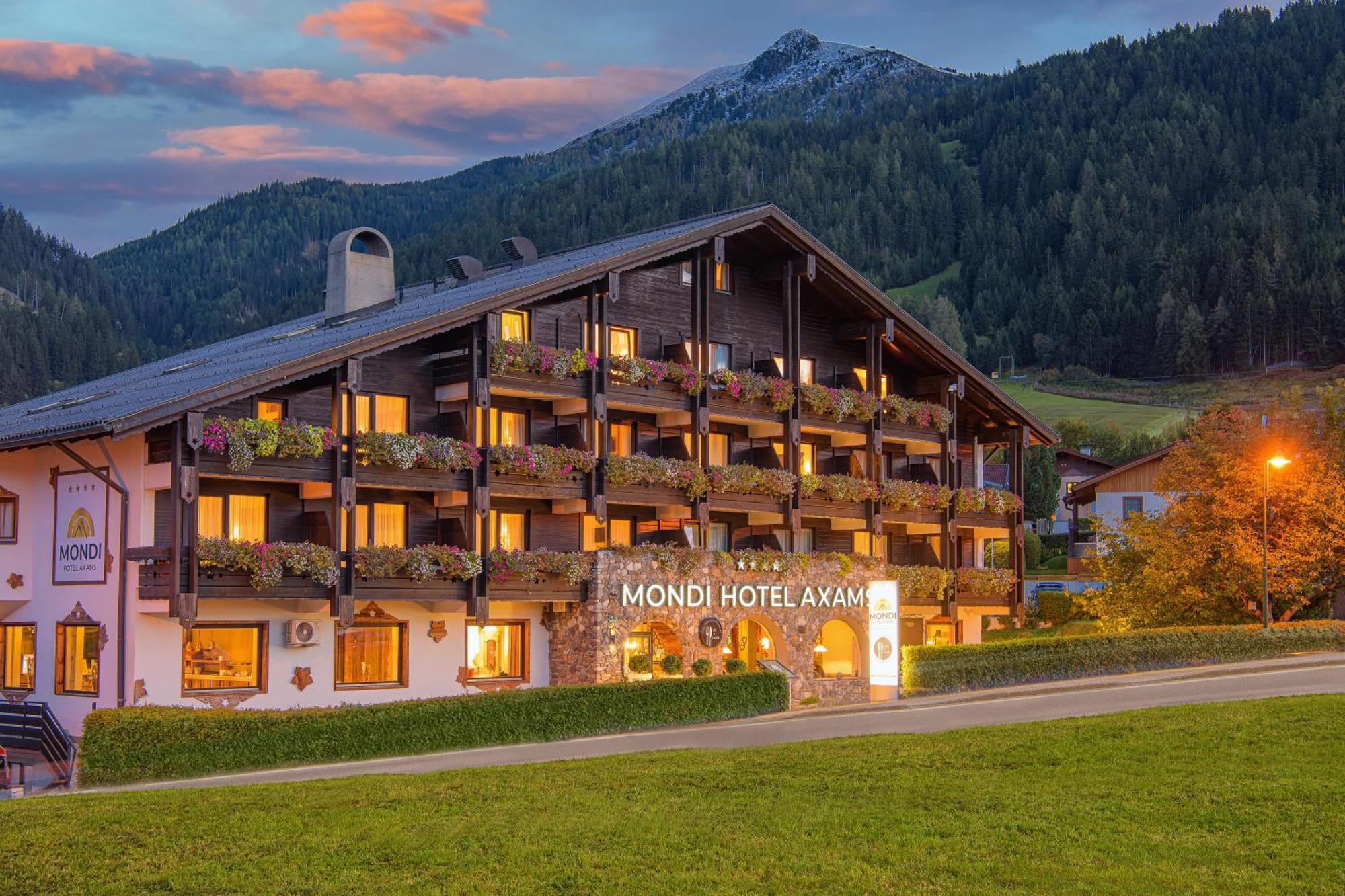 Mondi Hotel Axams Exterior foto